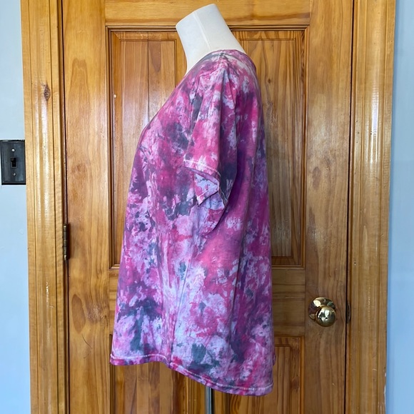 Tye dye t-shirt - Picture 3 of 10